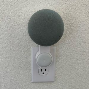 Grey Google Home Mini with Google Assistant (nest)